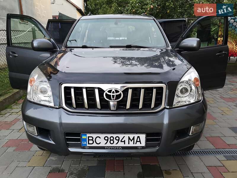 Внедорожник / Кроссовер Toyota Land Cruiser Prado 2005 в Дрогобыче