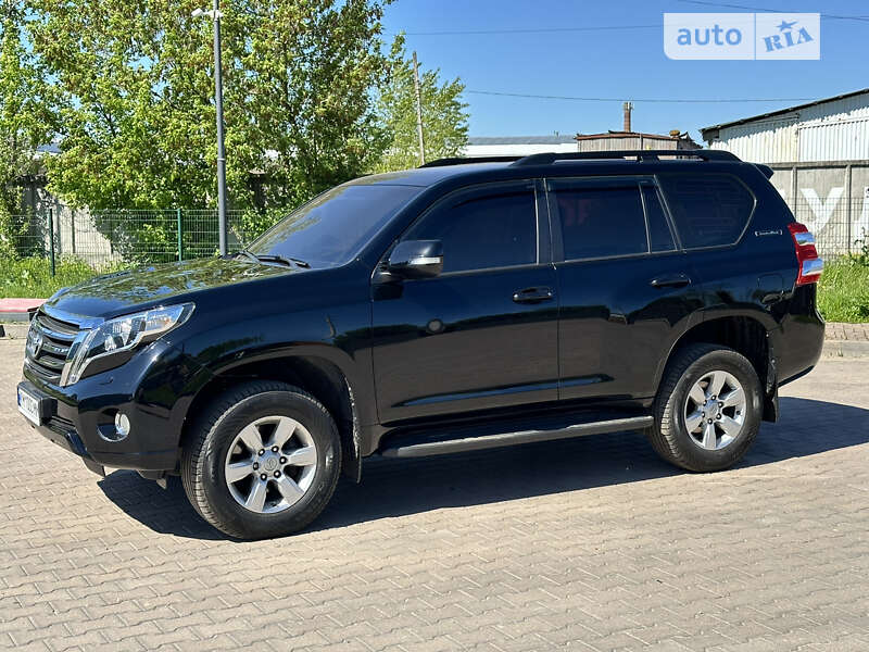 Внедорожник / Кроссовер Toyota Land Cruiser Prado 2013 в Житомире