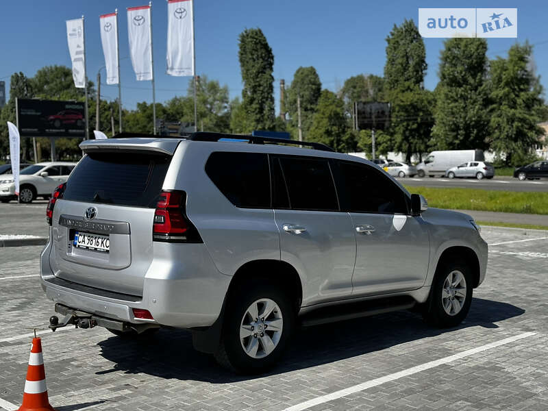 Внедорожник / Кроссовер Toyota Land Cruiser Prado 2019 в Черкассах