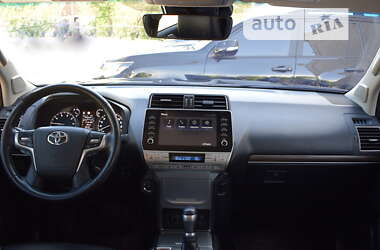 Внедорожник / Кроссовер Toyota Land Cruiser Prado 2021 в Житомире