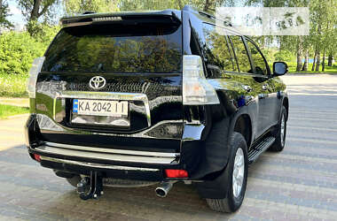 Внедорожник / Кроссовер Toyota Land Cruiser Prado 2012 в Черновцах