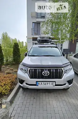Toyota Land Cruiser Prado 2022