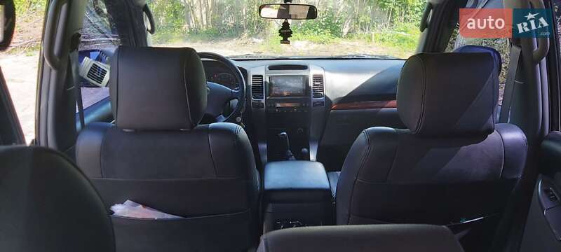 Внедорожник / Кроссовер Toyota Land Cruiser Prado 2005 в Каменском