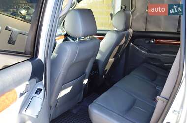Внедорожник / Кроссовер Toyota Land Cruiser Prado 2007 в 