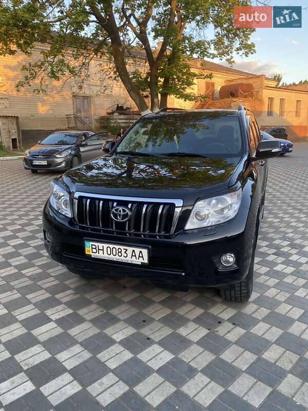 Toyota Land Cruiser Prado 2012