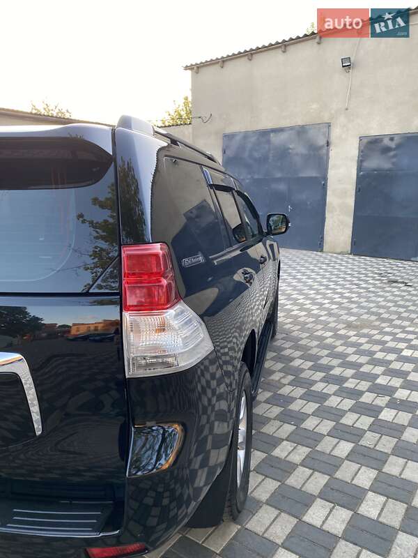 Внедорожник / Кроссовер Toyota Land Cruiser Prado 2012 в Одессе фото 18 Внедорожник / Кроссовер Toyota Land Cruiser Prado 2012 в Одессе