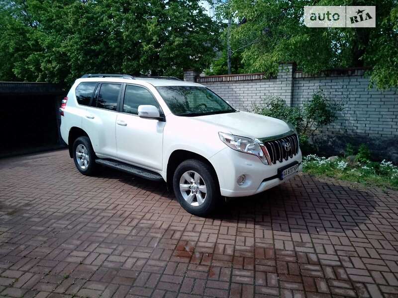 Внедорожник / Кроссовер Toyota Land Cruiser Prado 2014 в Киеве