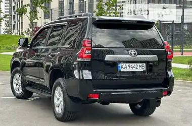 Toyota Land Cruiser Prado 2018