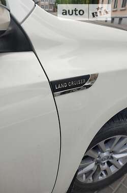 Позашляховик / Кросовер Toyota Land Cruiser Prado 2016 в Чорткові