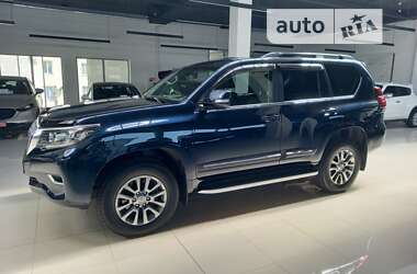 Внедорожник / Кроссовер Toyota Land Cruiser Prado 2018 в Хмельницком