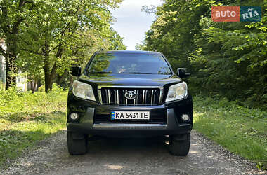 Внедорожник / Кроссовер Toyota Land Cruiser Prado 2010 в Болехове