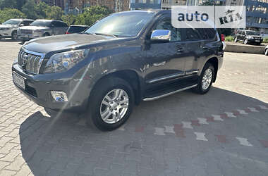 Позашляховик / Кросовер Toyota Land Cruiser Prado 2010 в Одесі