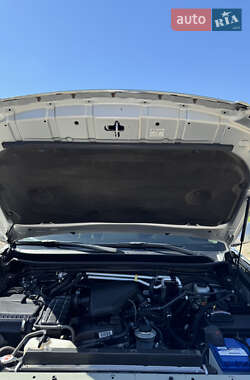 Внедорожник / Кроссовер Toyota Land Cruiser Prado 2010 в 