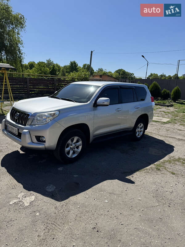 Позашляховик / Кросовер Toyota Land Cruiser Prado 2010 в Подільську
