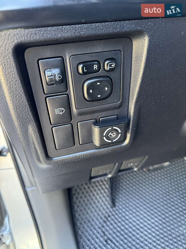 Позашляховик / Кросовер Toyota Land Cruiser Prado 2010 в Подільську