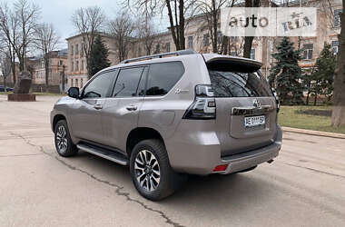 Позашляховик / Кросовер Toyota Land Cruiser Prado 2022 в Києві