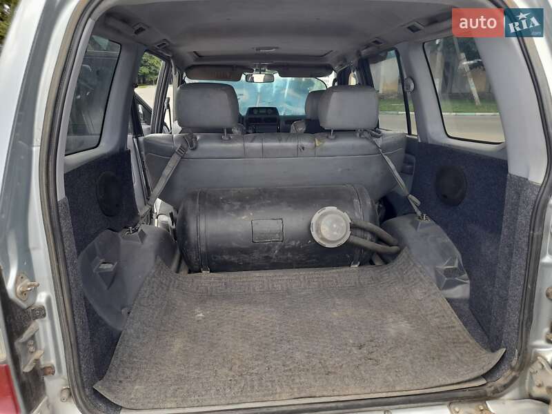 Позашляховик / Кросовер Toyota Land Cruiser Prado 1996 в Чугуєві