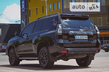 Позашляховик / Кросовер Toyota Land Cruiser Prado 2021 в Києві