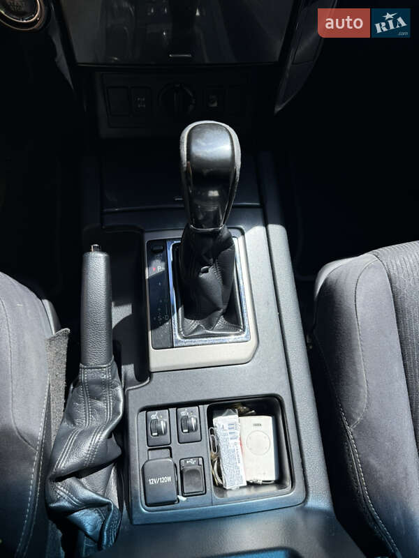 Внедорожник / Кроссовер Toyota Land Cruiser Prado 2014 в Харькове