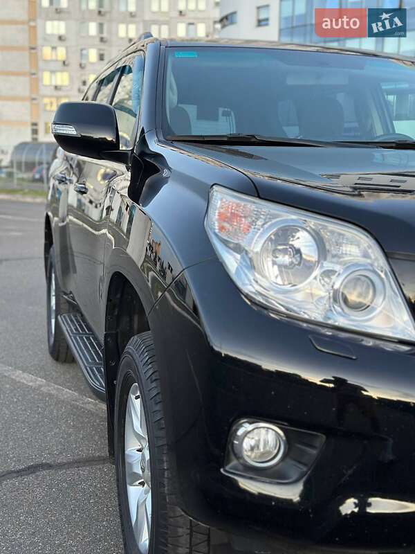 Позашляховик / Кросовер Toyota Land Cruiser Prado 2011 в Києві