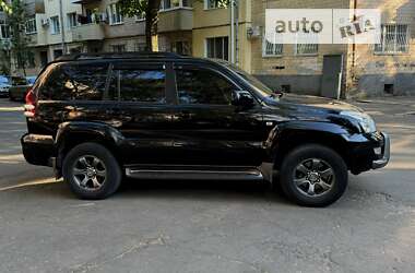 Позашляховик / Кросовер Toyota Land Cruiser Prado 2007 в Полтаві