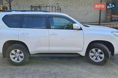 Внедорожник / Кроссовер Toyota Land Cruiser Prado 2022 в Днепре