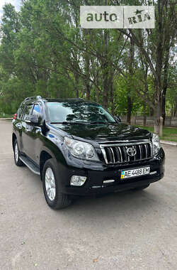 Внедорожник / Кроссовер Toyota Land Cruiser Prado 2010 в Днепре