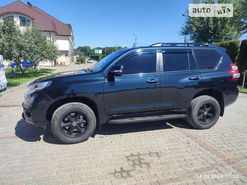 Внедорожник / Кроссовер Toyota Land Cruiser Prado 2016 в Дунаевцах