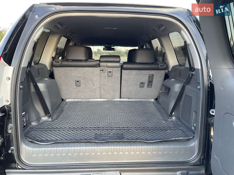 Внедорожник / Кроссовер Toyota Land Cruiser Prado 2010 в Днепре