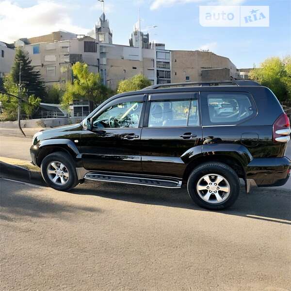 Позашляховик / Кросовер Toyota Land Cruiser Prado 2006 в Луцьку