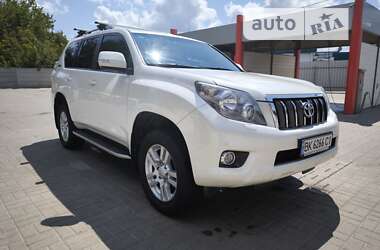 Внедорожник / Кроссовер Toyota Land Cruiser Prado 2012 в Ровно