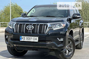 Внедорожник / Кроссовер Toyota Land Cruiser Prado 2019 в Киеве