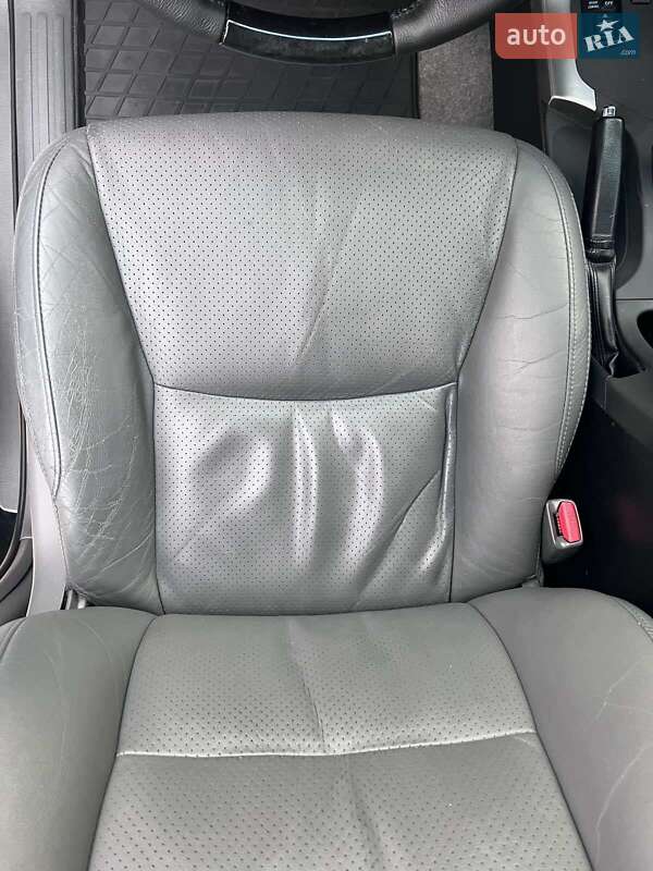 Позашляховик / Кросовер Toyota Land Cruiser Prado 2008 в Краснограді фото 16 Позашляховик / Кросовер Toyota Land Cruiser Prado 2008 в Краснограді