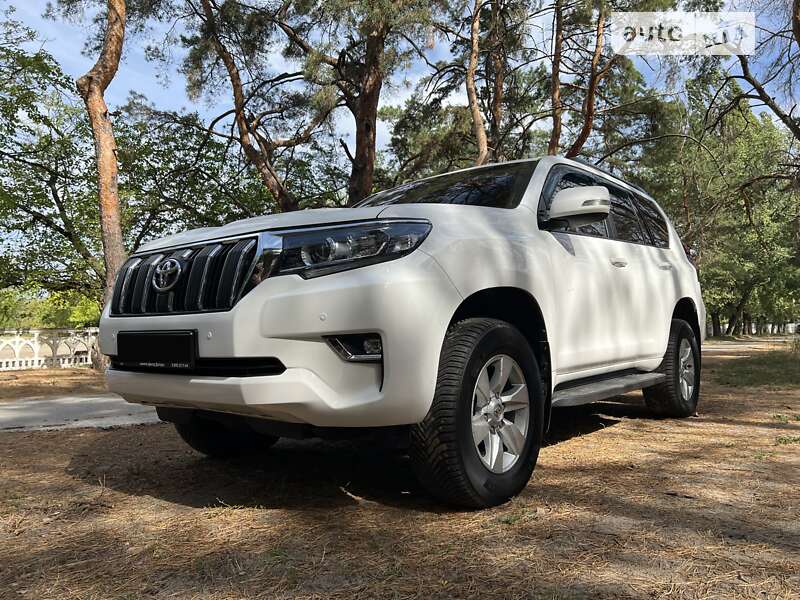 Внедорожник / Кроссовер Toyota Land Cruiser Prado 2017 в Днепре фото 87 Внедорожник / Кроссовер Toyota Land Cruiser Prado 2017 в Днепре