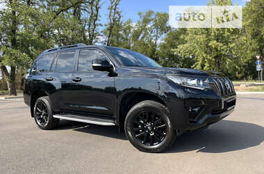 Позашляховик / Кросовер Toyota Land Cruiser Prado 2022 в Миколаєві