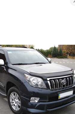 Позашляховик / Кросовер Toyota Land Cruiser Prado 2011 в Києві