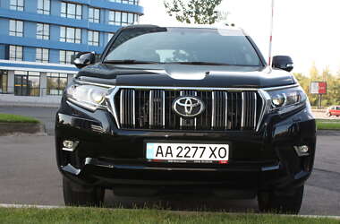 Позашляховик / Кросовер Toyota Land Cruiser Prado 2020 в Києві