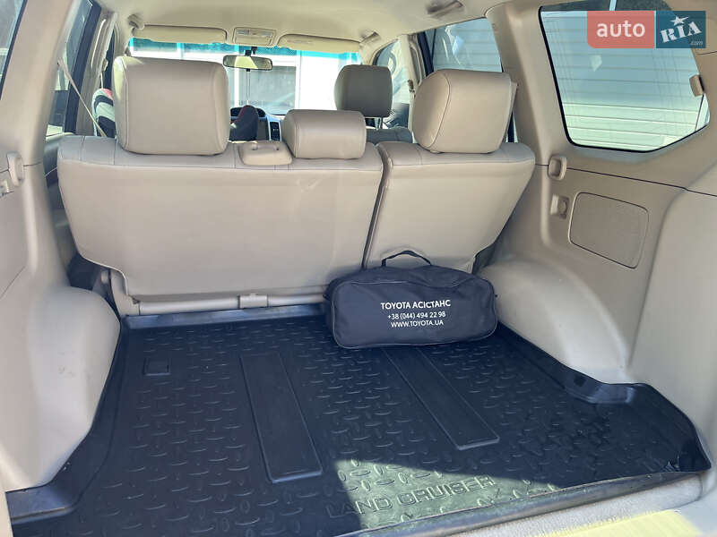 Внедорожник / Кроссовер Toyota Land Cruiser Prado 2007 в Тернополе