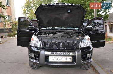 Позашляховик / Кросовер Toyota Land Cruiser Prado 2006 в 