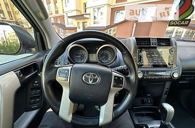 Внедорожник / Кроссовер Toyota Land Cruiser Prado 2011 в Киеве