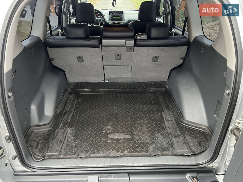 Внедорожник / Кроссовер Toyota Land Cruiser Prado 2011 в Виннице