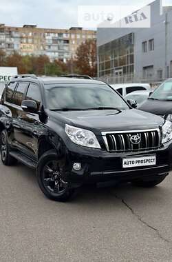 Внедорожник / Кроссовер Toyota Land Cruiser Prado 2012 в Кривом Роге