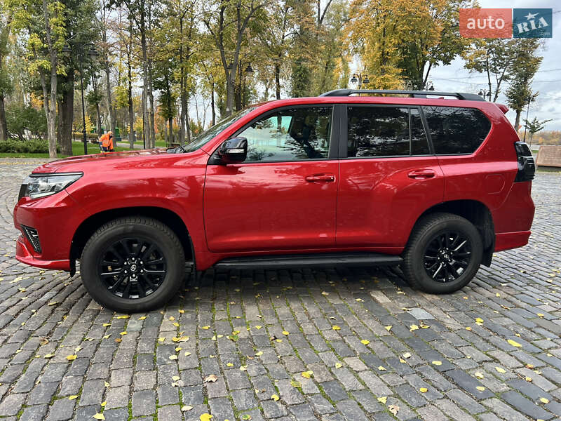 Внедорожник / Кроссовер Toyota Land Cruiser Prado 2021 в Киеве