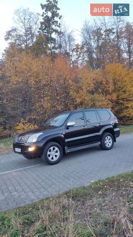 Внедорожник / Кроссовер Toyota Land Cruiser Prado 2005 в Черновцах