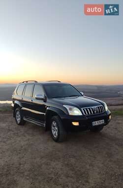 Внедорожник / Кроссовер Toyota Land Cruiser Prado 2005 в Черновцах