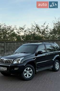 Позашляховик / Кросовер Toyota Land Cruiser Prado 2007 в Києві