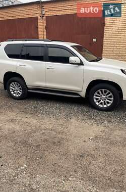 Позашляховик / Кросовер Toyota Land Cruiser Prado 2014 в Білій Церкві