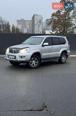 Позашляховик / Кросовер Toyota Land Cruiser Prado 2005 в Києві