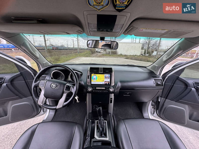 Позашляховик / Кросовер Toyota Land Cruiser Prado 2010 в Подільську