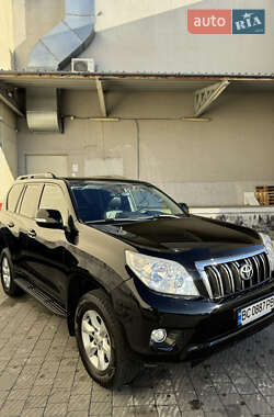 Позашляховик / Кросовер Toyota Land Cruiser Prado 2013 в Києві